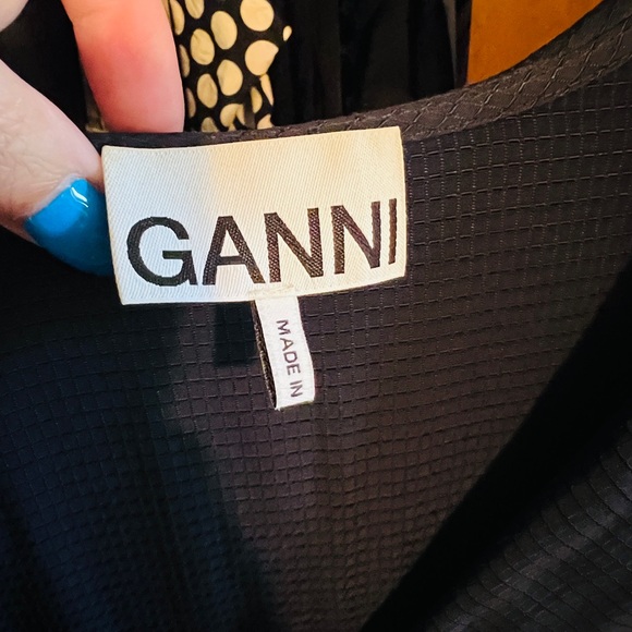 Ganni Textured Navy Fabric - Picture 5 of 7